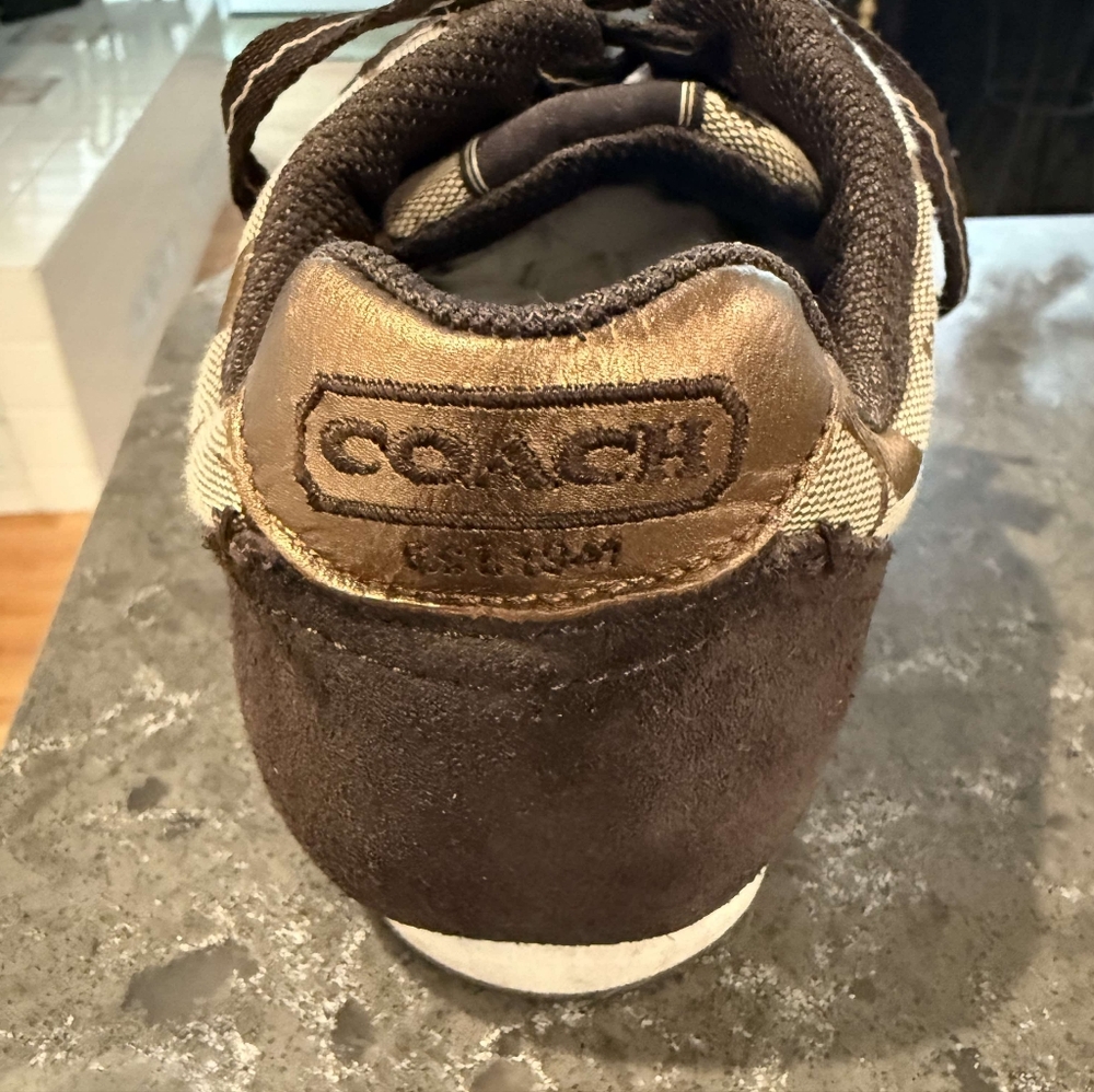 Womens Coach Shoes Size 7.5 - Picture 3 of 4